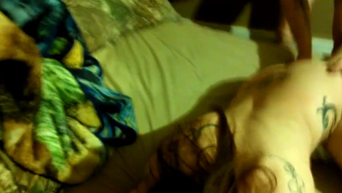 трахают пьяную девушку.mp4 (Домашнее/Любительское) - скачать на мобильный телефон